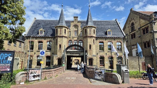 Blokhuispoort